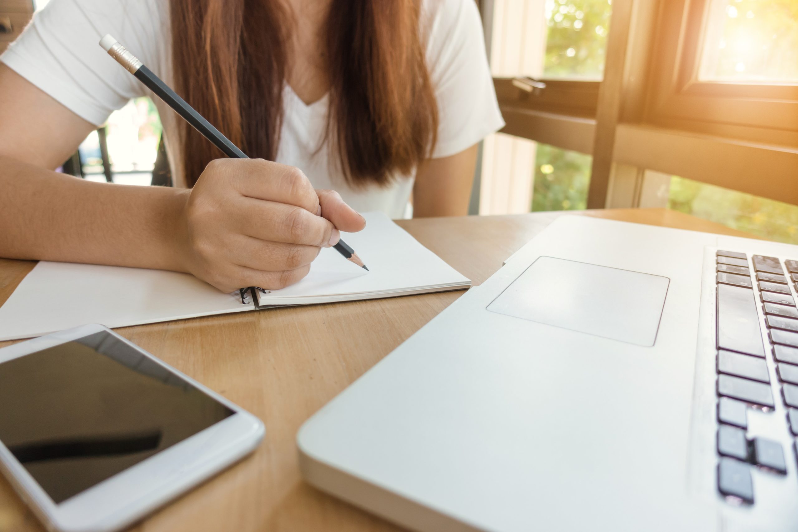 The Impact of Electronic Media on Speech and Study Skills