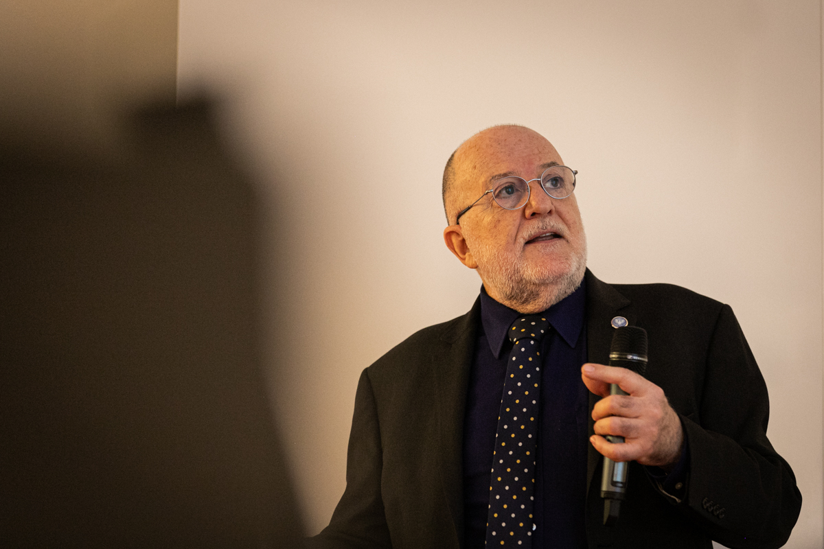 «Η Επομένη της Πανδημίας – Δυστοπία ή Ουτοπία;»  Τηλεδιάσκεψη με τον κ. Απόστολο Ηλιόπουλο