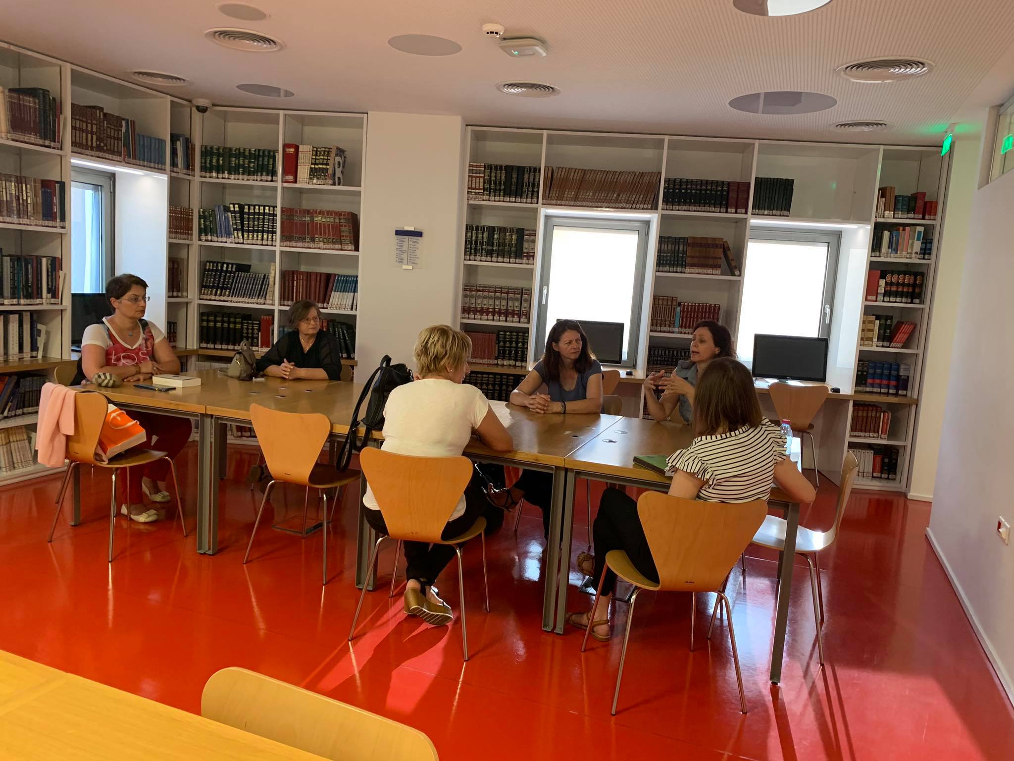 oloklirothike o therinos kyklos synantiseon tis leschis anagnosis enilikon 2020 07 09 1