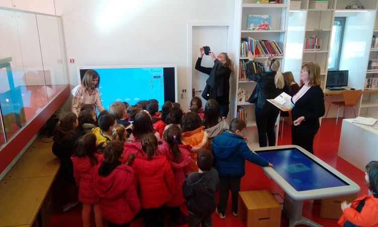 xenagisi ton mathiton toy 1oy nipiagogeioy kalampakas 2016 11 14 1