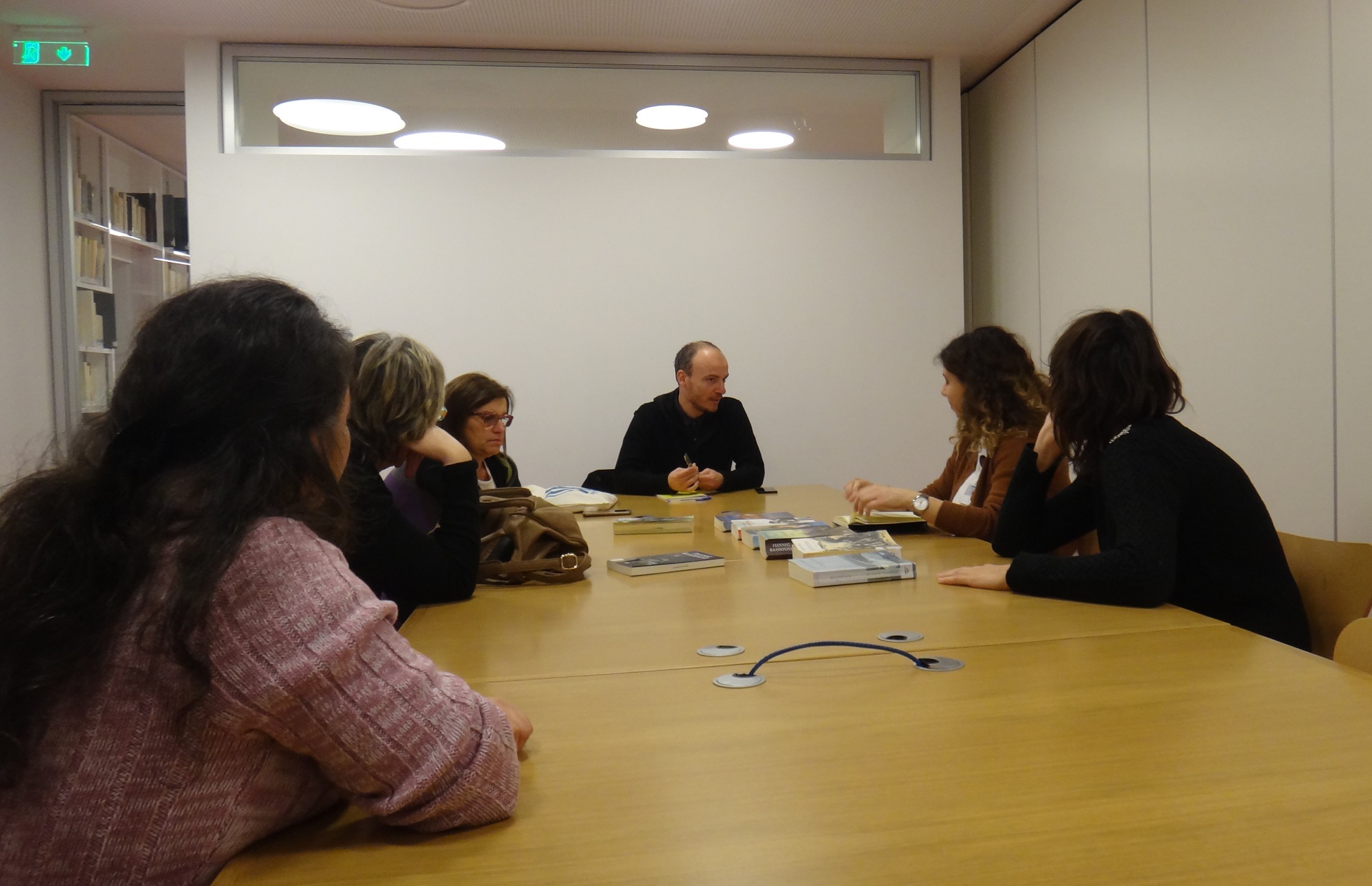 synantisi tis leschis anagnosis enilikon 2018 02 28 1