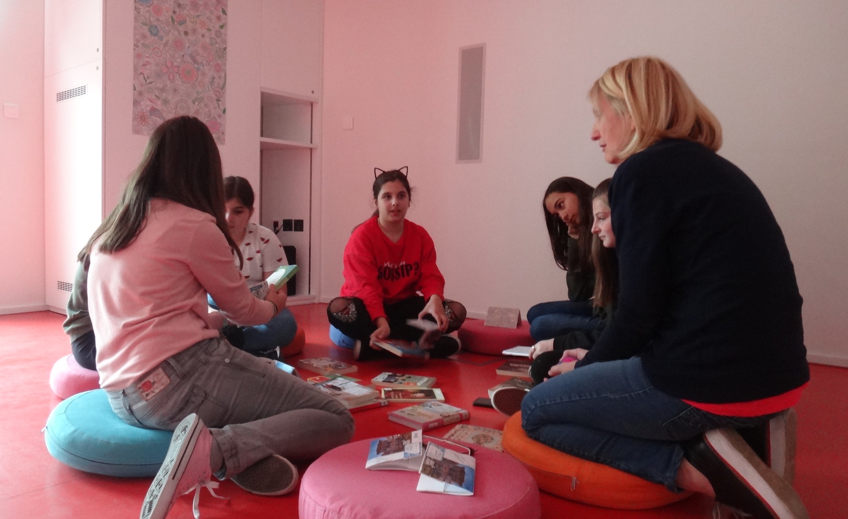 synantisi tis paidikis leschis anagnosis 2018 10 26 1