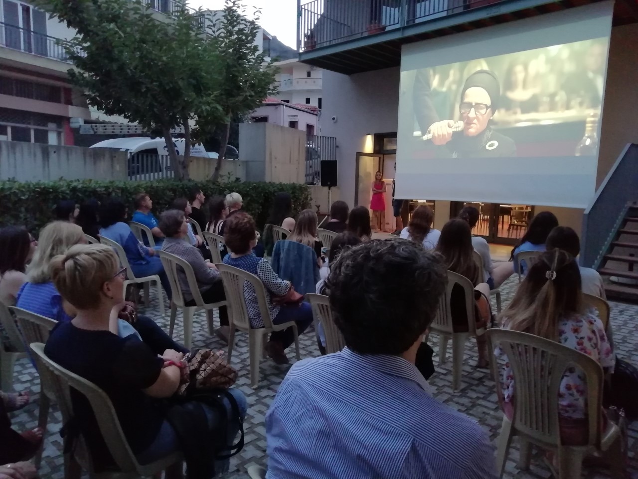 pragmatopoiithikan oi proboles tis tainias eytychia 2020 07 17 1