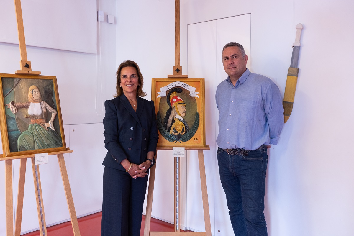 pragmatopoiithikan ta egkainia tis epeteiakis ekthesis i xyloglyptiki thymatai to 1821 2022 06 03 1