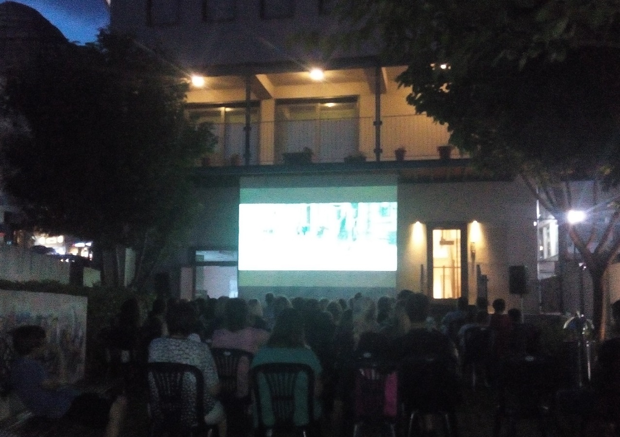 pragmatopoiithike i proboli tis tainias i kleftra ton biblion 2019 07 18 1