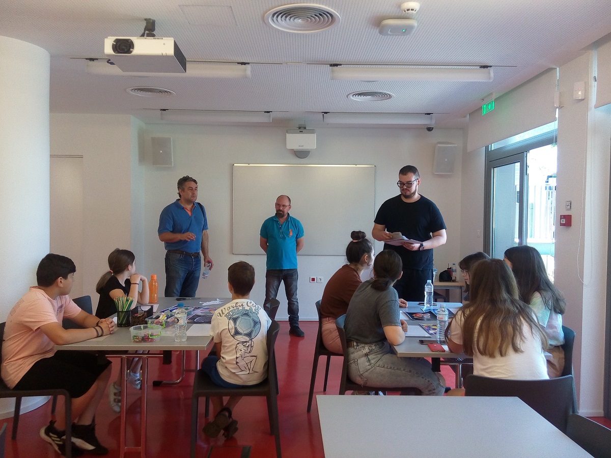 pragmatopoiithike i proti fasi toy ergastirioy xyloglyptikis 2020 06 29 1