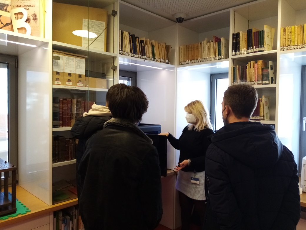 episkepsi toy epal kalampakas sti bibliothiki 2022 01 21 1