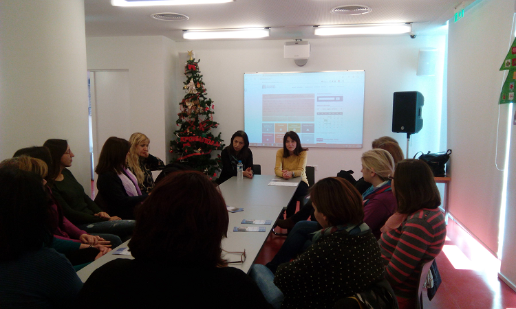 synedriasi ton proistamenon ton nipiagogeion tis periochis 2016 12 08 1