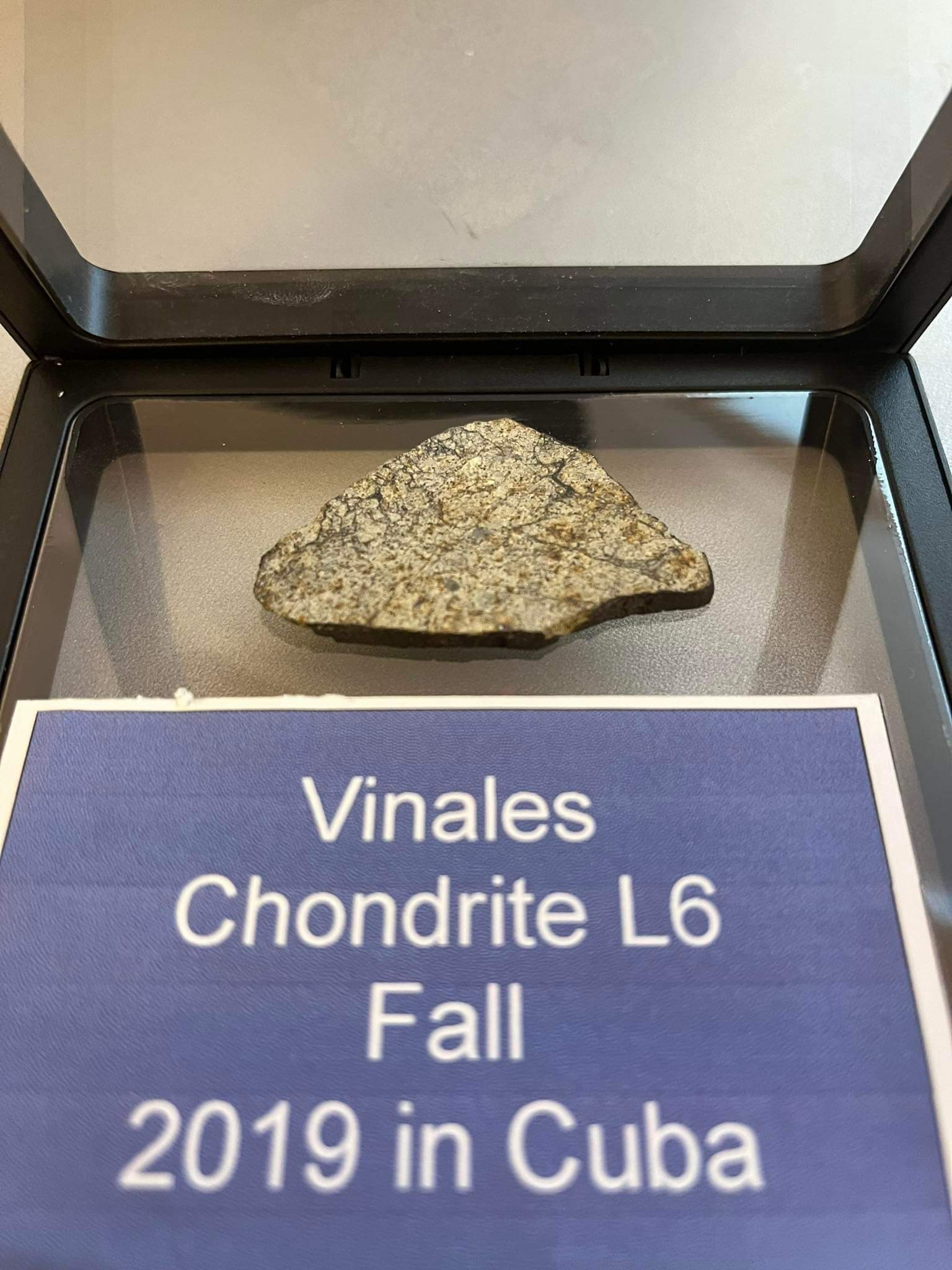 pragmatopoiithike i omilia toy dr mpazioti schetika me toys meteorites tis antarktikis 2023 01 25 10