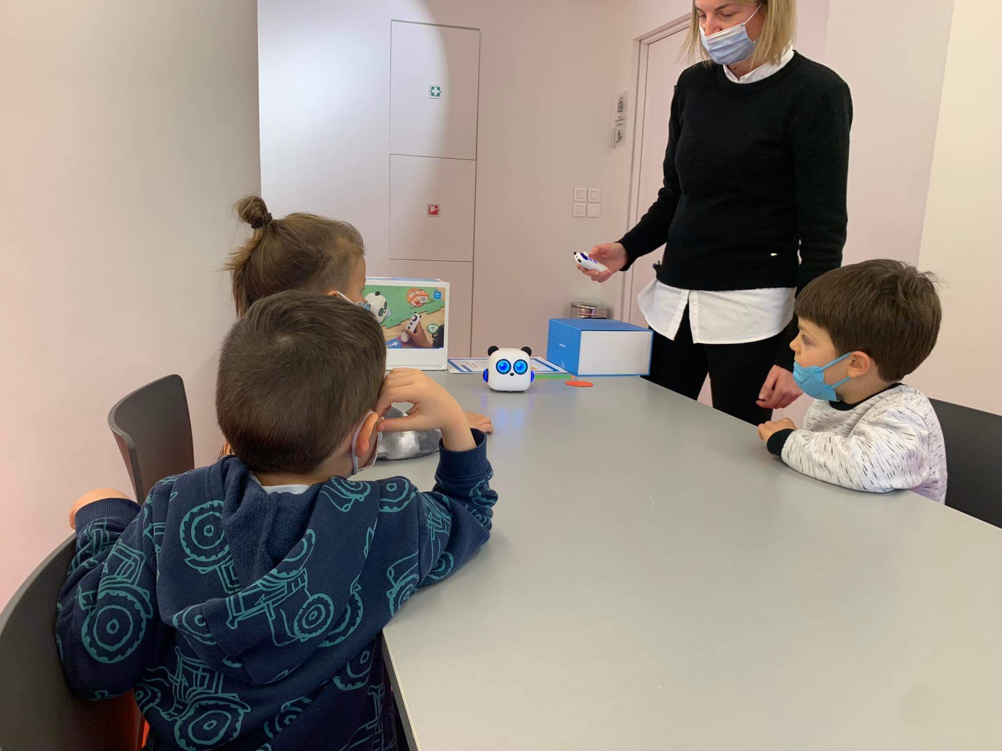 xekinise to ergastirio rompotikis mtiny 2022 03 08 1