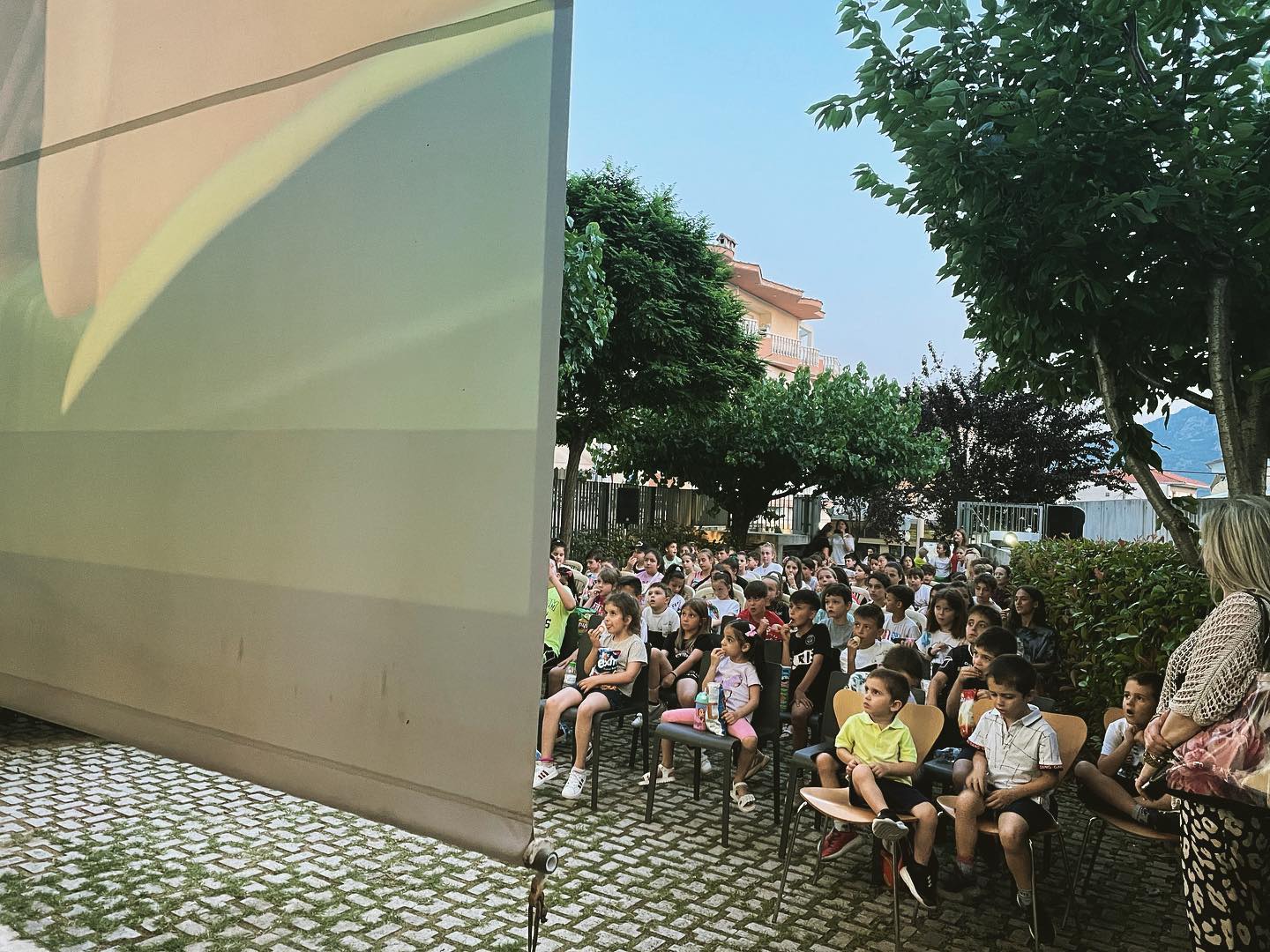 the-screening-of-the-children-s-film-the-little-firefighter-was-a-huge-success-2023-06-20-6