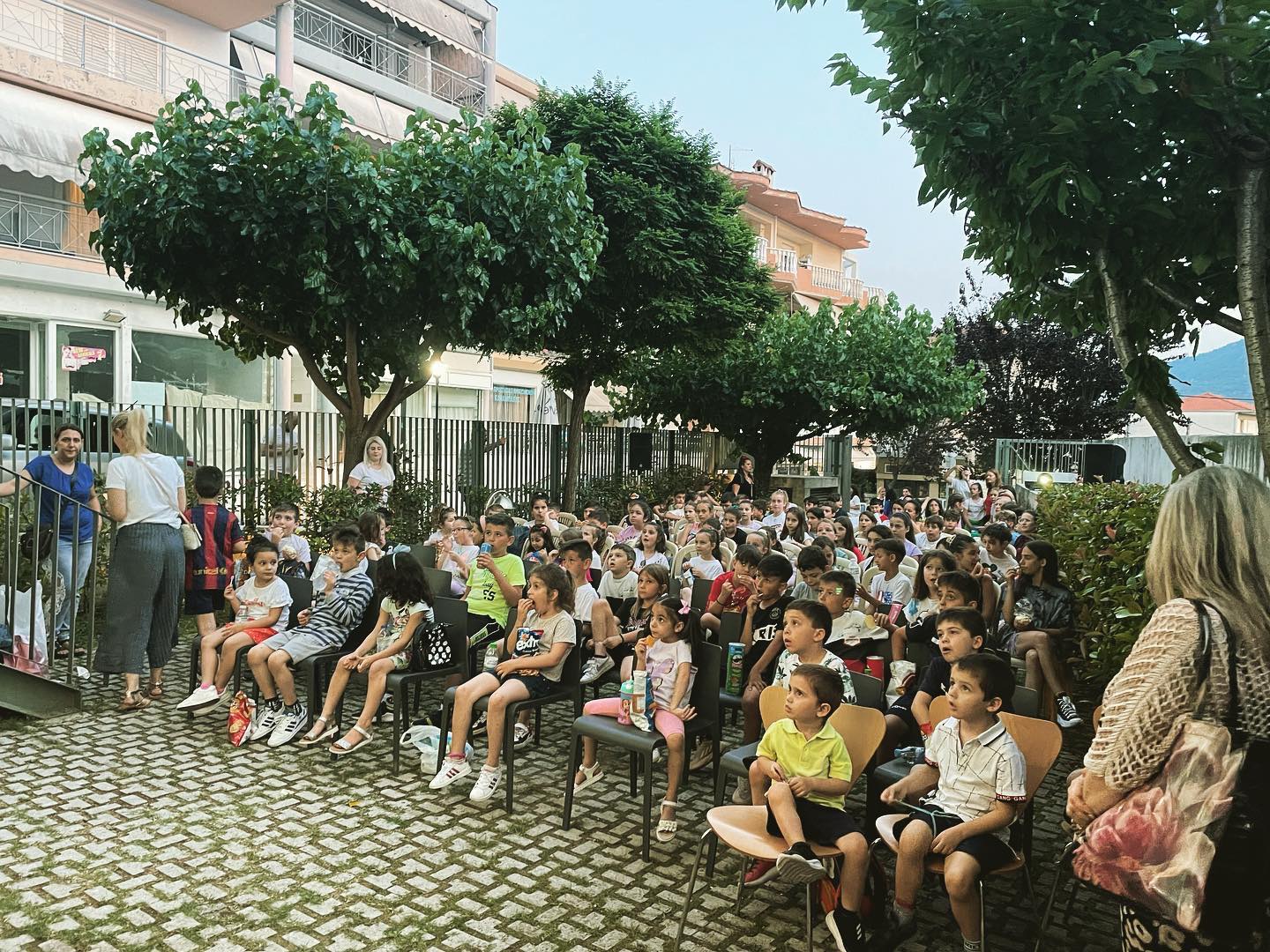 the-screening-of-the-children-s-film-the-little-firefighter-was-a-huge-success-2023-06-20-3