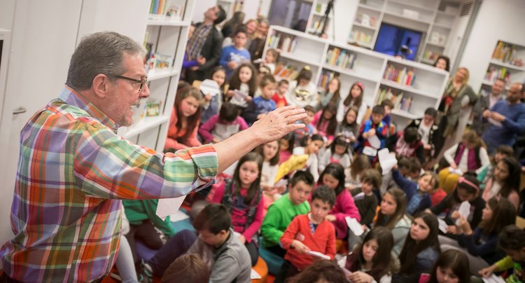 o christos dimopoylos stin bibliothiki kalampakas 2017 03 23 1