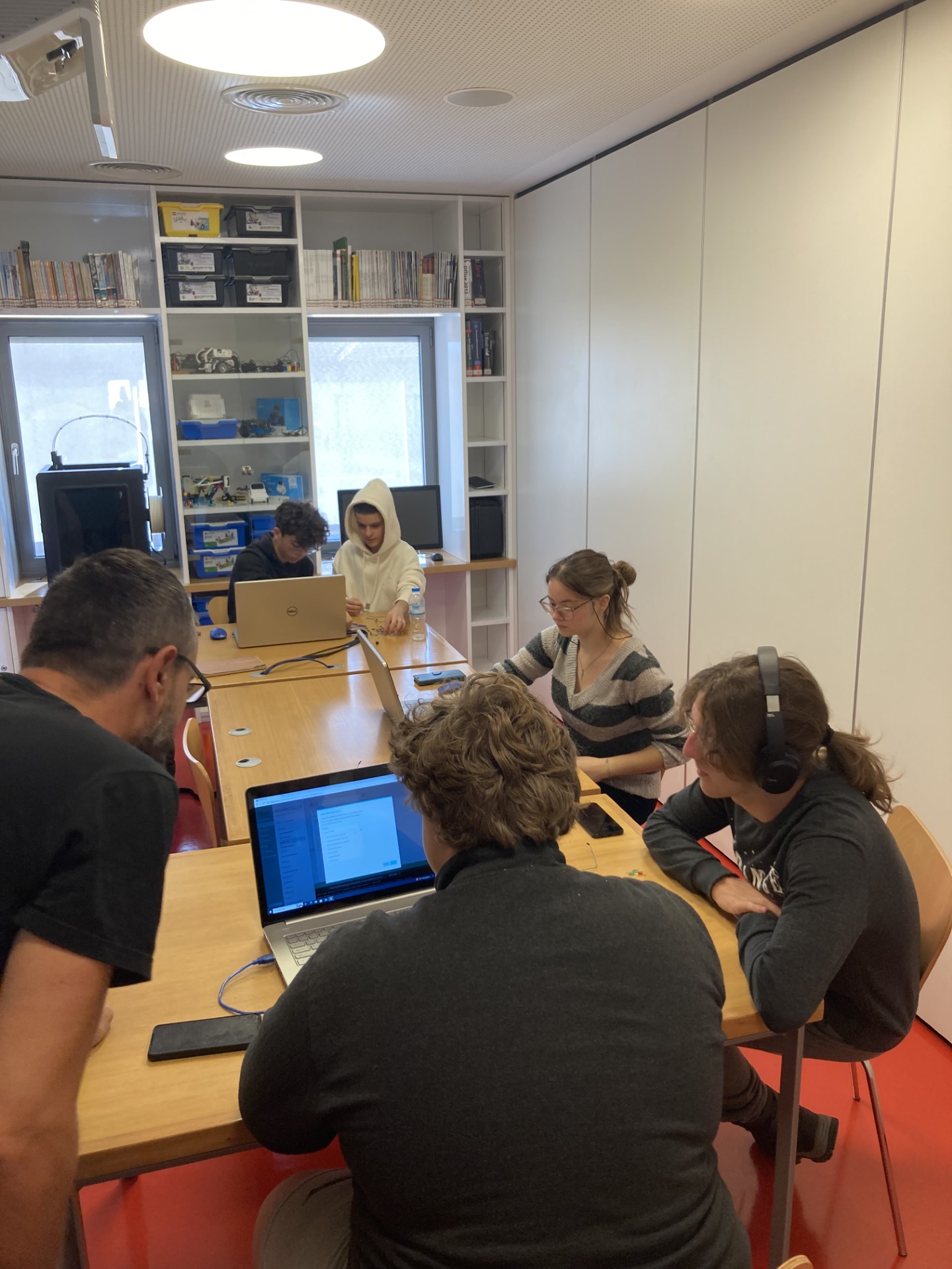 code-lab-arduino-2023-10-23-3
