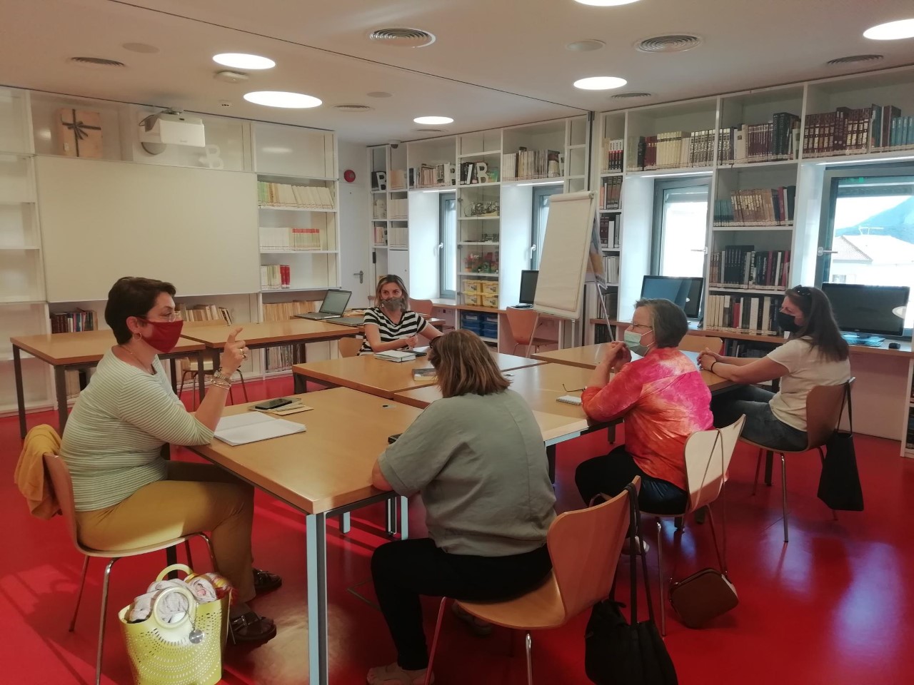 synantisi tis leschis anagnosis enilikon 2021 06 04 1