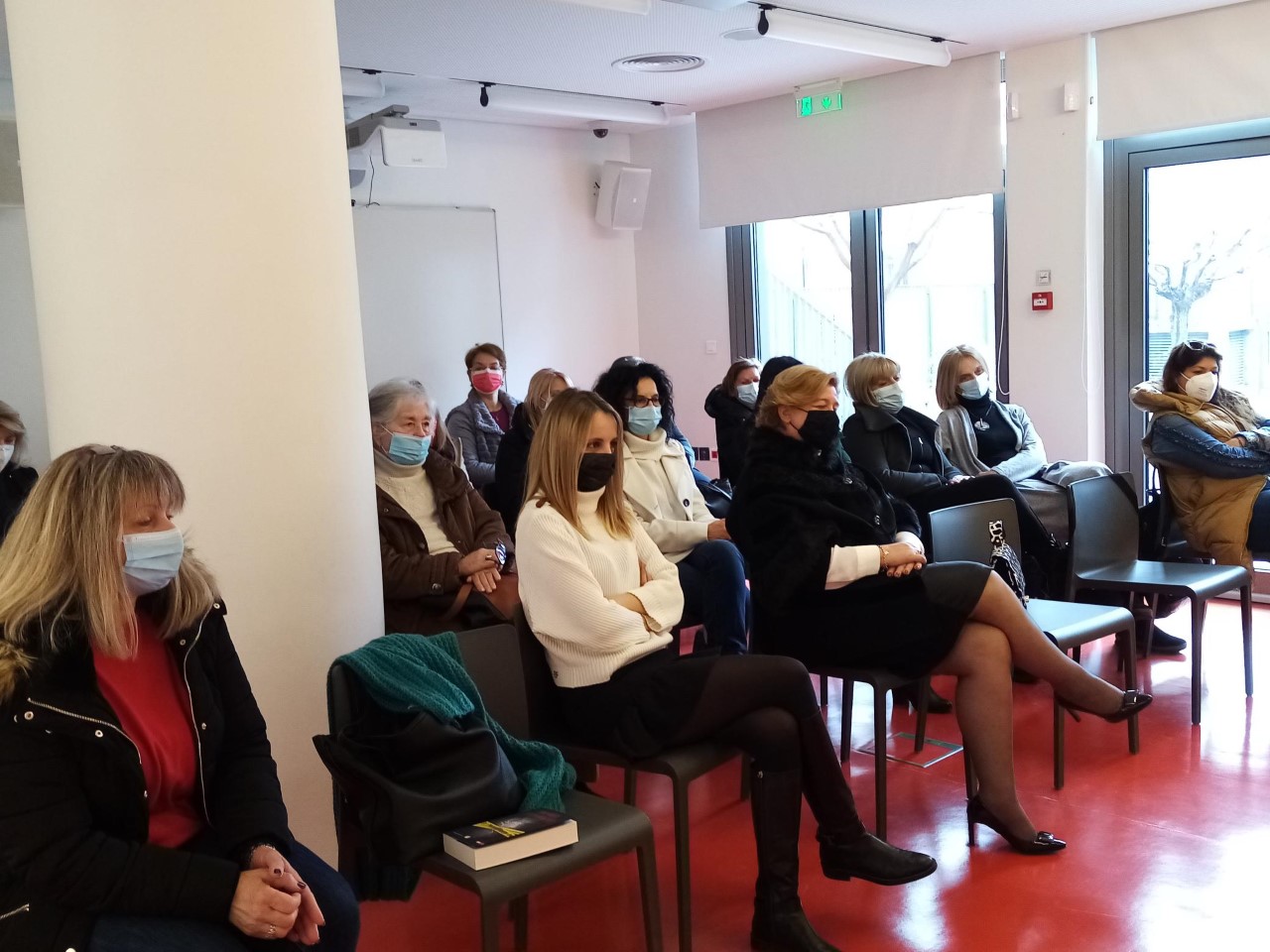 gynaikeia ypothesi apo lena manta kai klairi theodoroy 2022 03 19 1