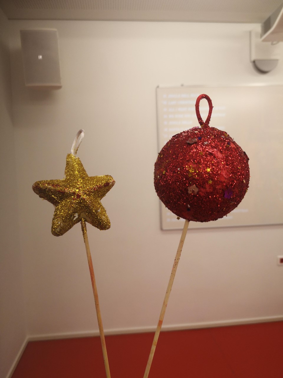 pragmatopoiithike to ergastirio christoygenniatikon stolidion 2022 12 19 1