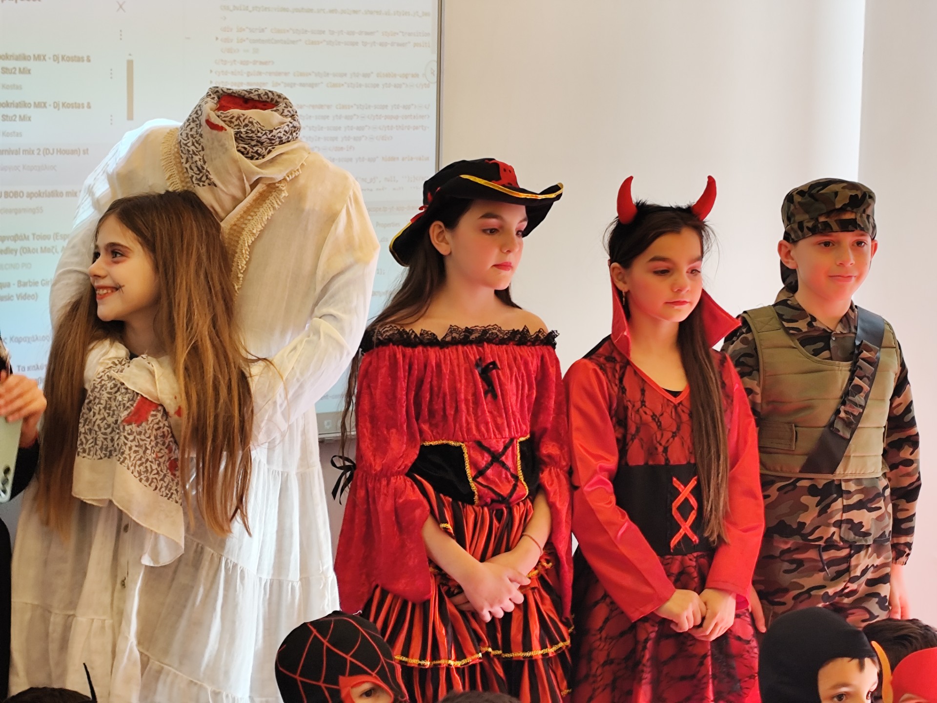 thumbnail 1000091005