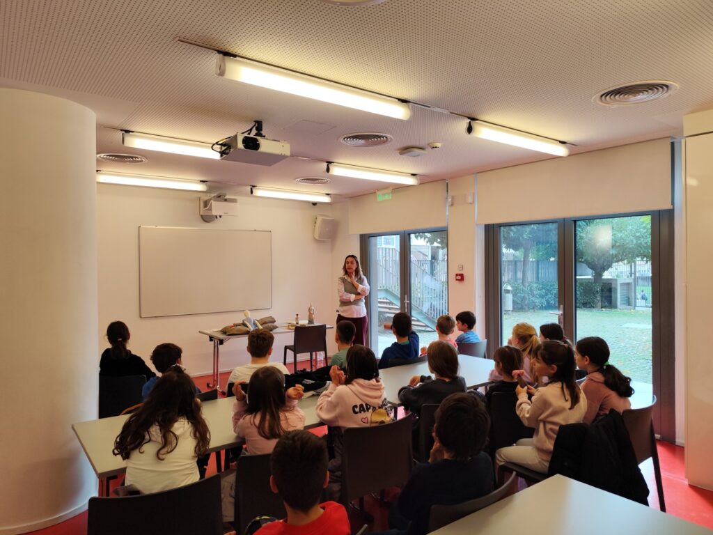 thumbnail 1000123656