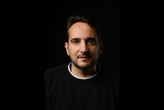 Τεχνητή Νοημοσύνη, φοιτητές, καθηγητές τριτοβάθμιας εκπαίδευσης και επαγγελματίες των οργανισμών μνήμης: το ερευνητικό έργο REBOOT και τα αποτελέσματά του