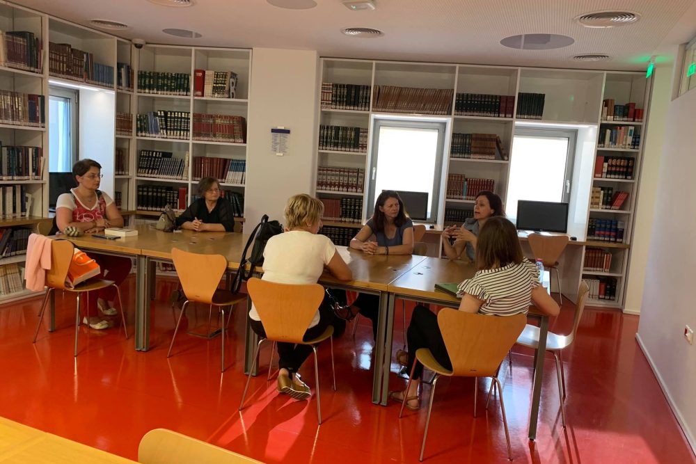 oloklirothike o therinos kyklos synantiseon tis leschis anagnosis enilikon 2020 07 09 1