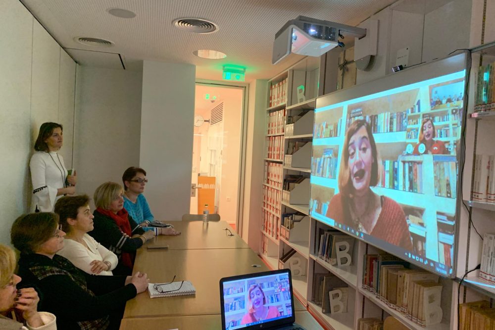 pragmatopoiithike i synantisi tis leschis anagnosis enilikon 2020 01 17 1