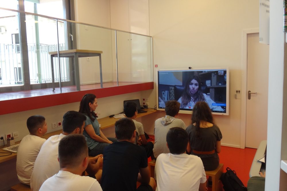 tilediaskepsi me toys syggrafeis toy biblioy o mpen kai to cyberbullying 2018 06 01 1