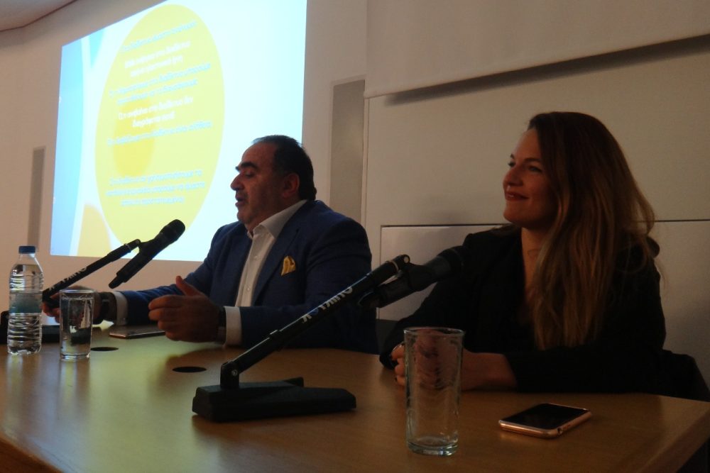 asfalis chrisi toy diadiktyoy anilikoi drastes kai scholikos ekfobismos 2018 11 27 1