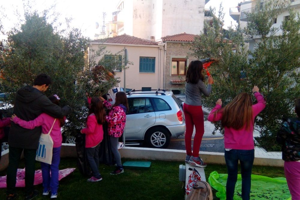 i bibliothiki kalampakas mazepse tis elies tis 2016 11 21 1