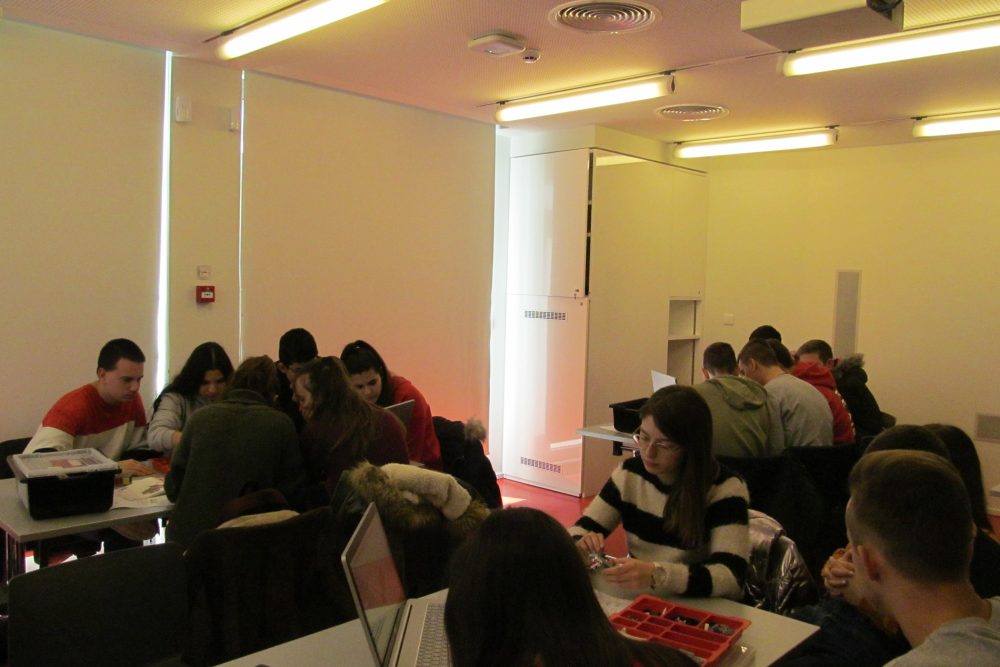 mathima lego ev3 me to geniko lykeio kalampakas 2019 01 21 1