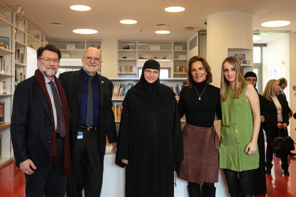 pragmatopoiithike i paroysiasi toy pilotikoy ergoy psifiopoiisi cheirografon tis im roysanoy 2020 02 16 1