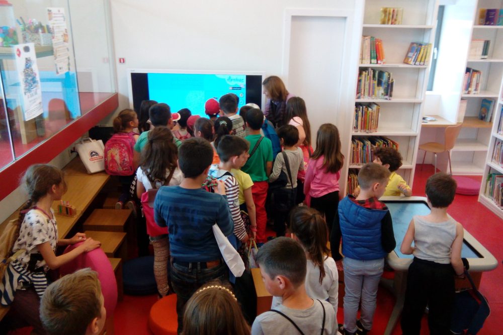 xenagisi dimotikoy scholeioy oichalias trikalon 2016 04 07 1