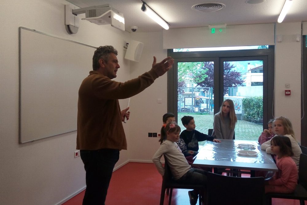 ftiaxame xylina paschalina stolidia 2019 04 23 1