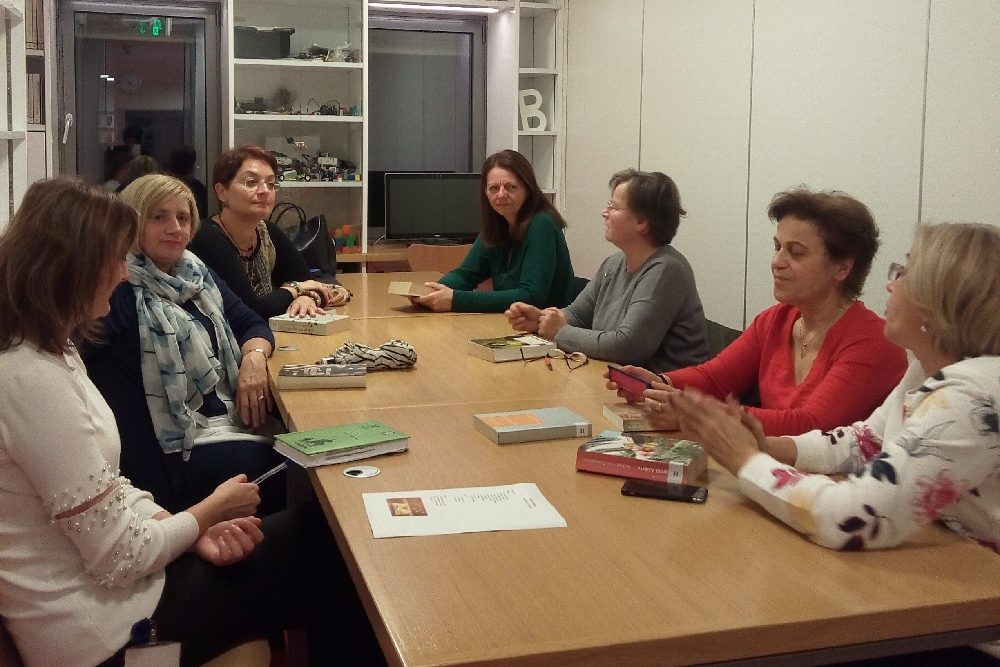 synantisi tis leschis anagnosis enilikon 2019 11 22 1