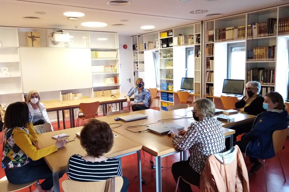 pragmatopoiithike i synantisi tis leschis anagnosis enilikon 2022 05 06 1