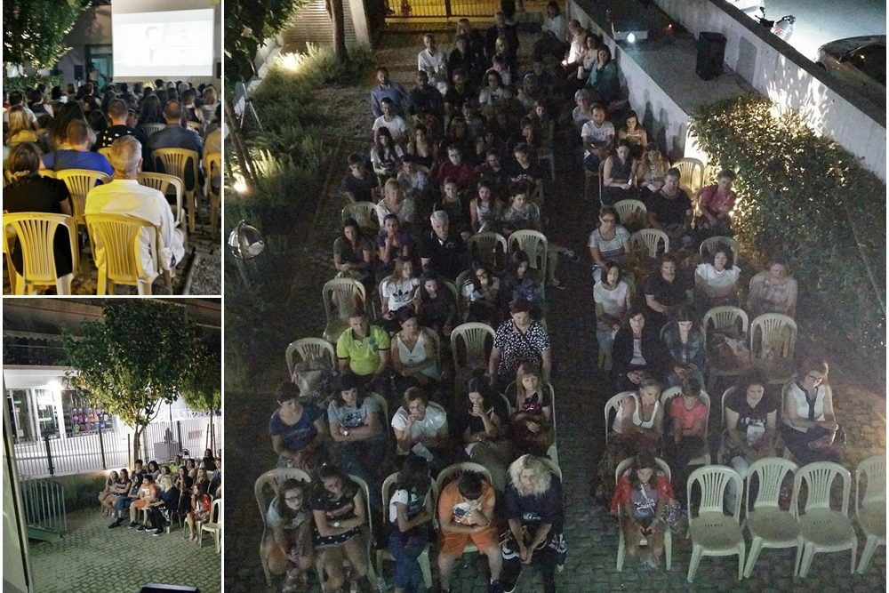 i nychta probolis tainias sti bibliothiki ekleise epitychos 2017 09 04 1