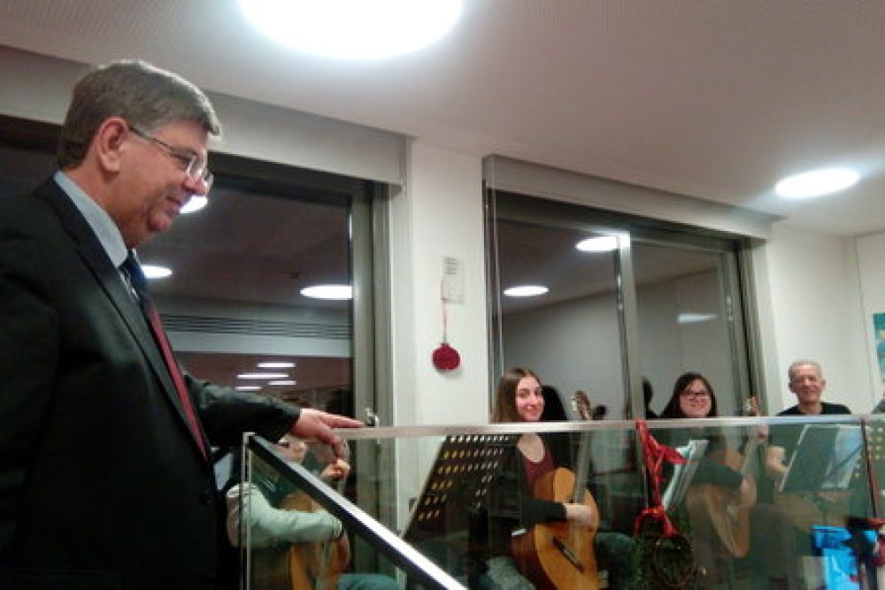 christoygenniatiki ekdilosi bibliothikis 2016 12 22 1