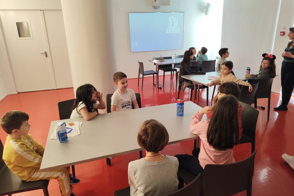 thumbnail 1000091819