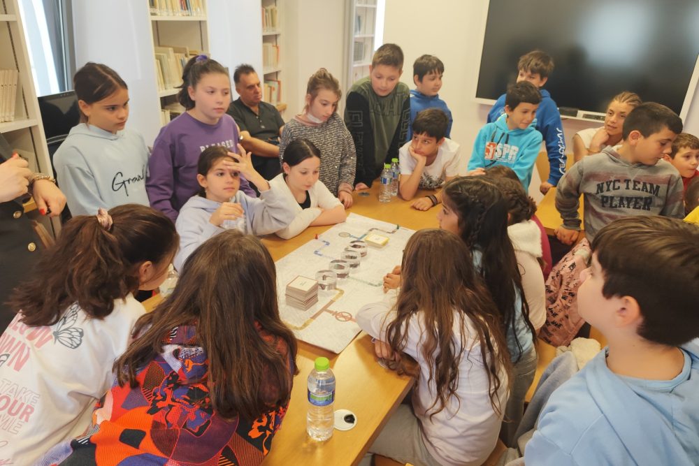 thumbnail 1000092302