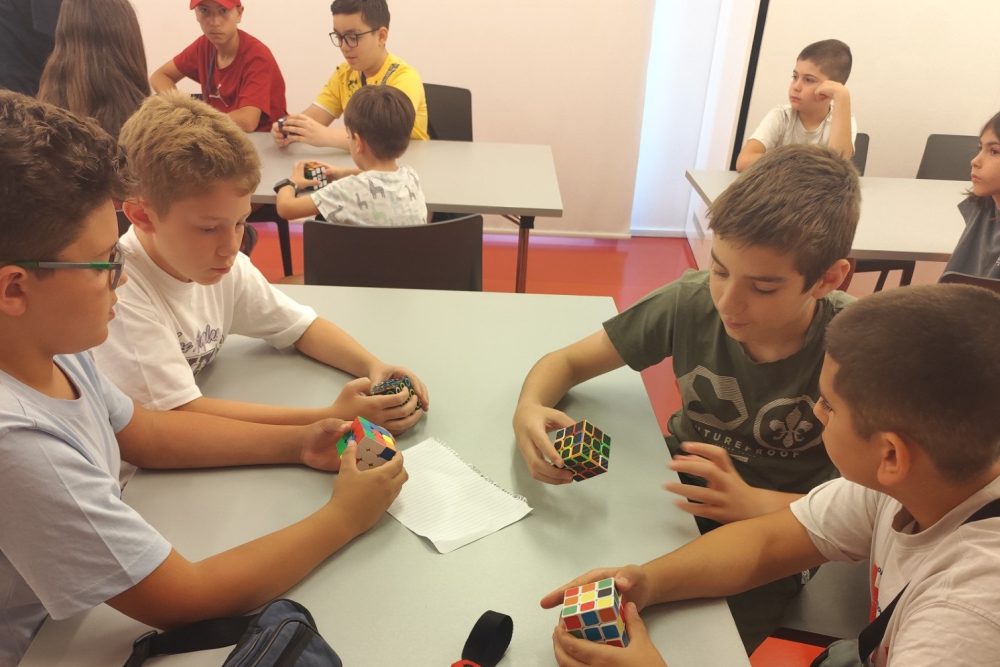 thumbnail 1000108637