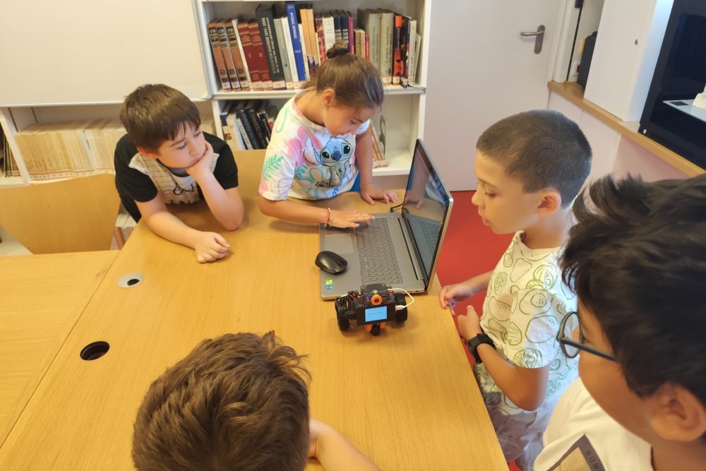 thumbnail 1000108645