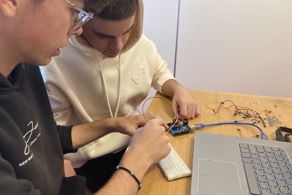 code lab arduino 2023 10 23 1