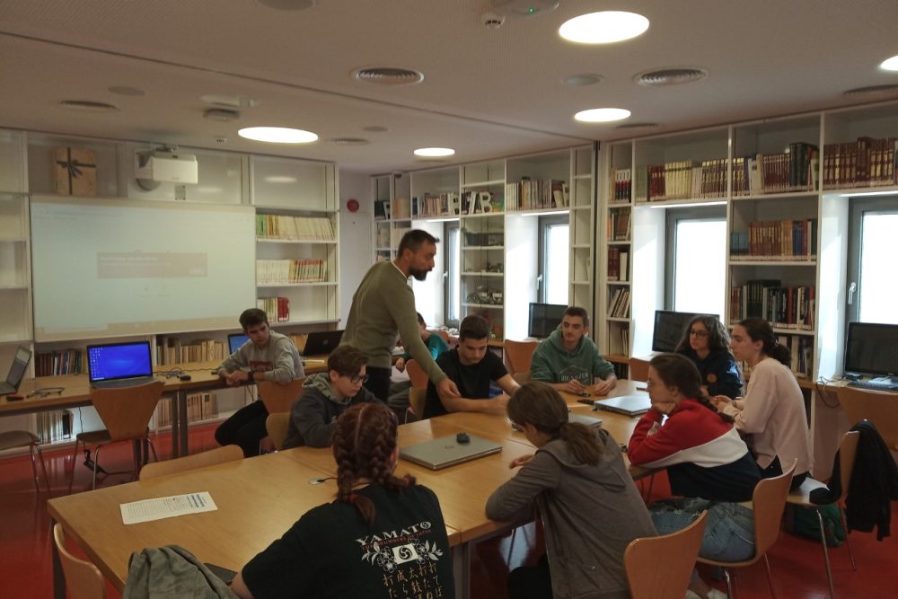 1i synantisi gia to arduino code lab 2019 11 06 1