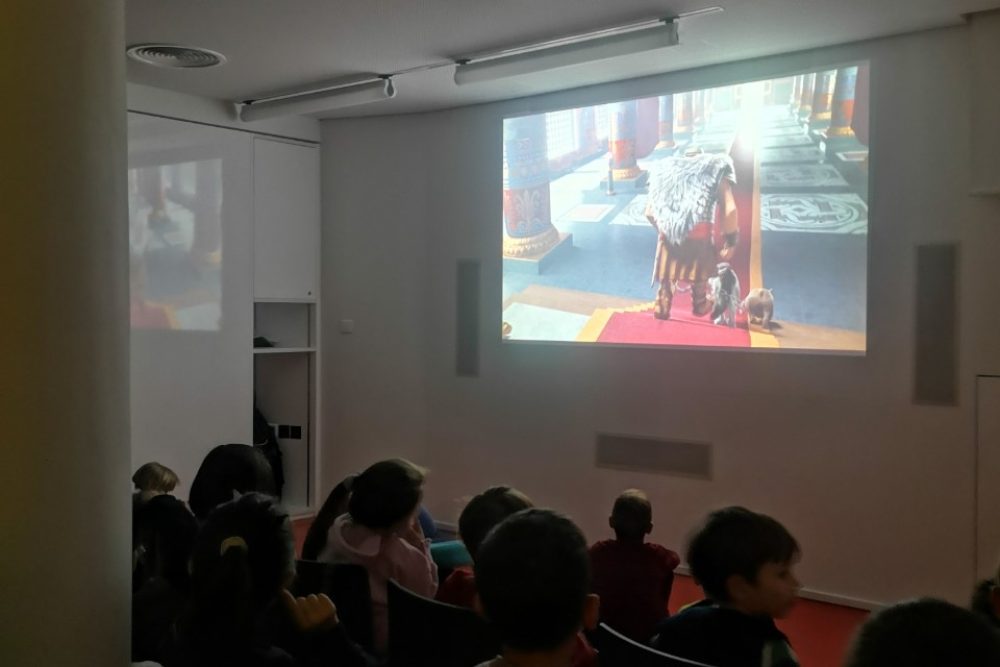 magepse mikroys kai megaloys i tainia to asteri ton christoygennon 2022 12 02 1