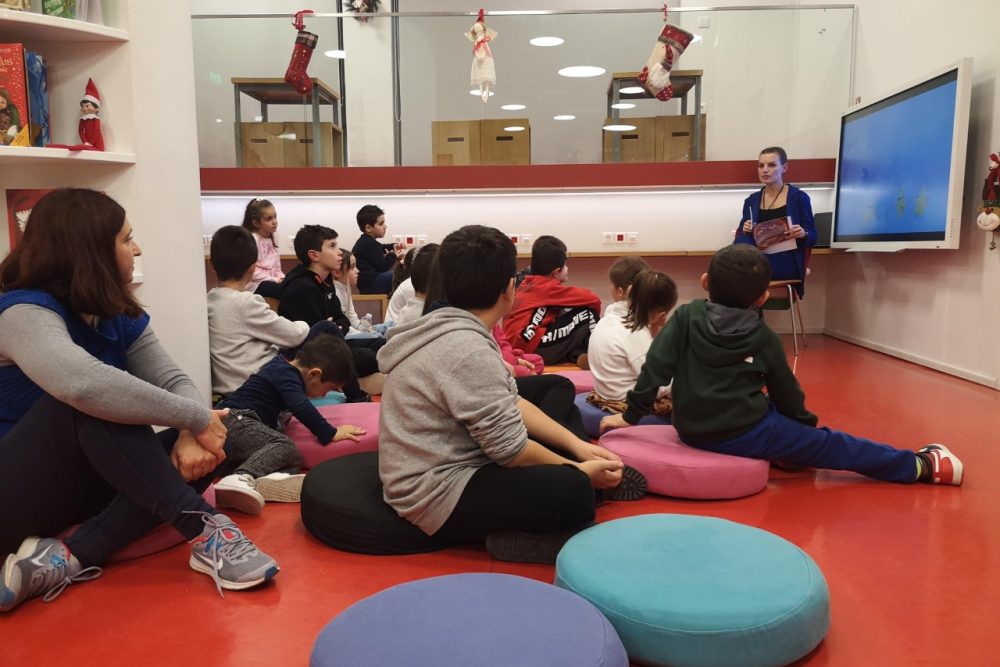 taxidepsan st’ asteria oi mikroi mas filoi me toys thalassoporoys toy oyranoy 2022 12 16 1