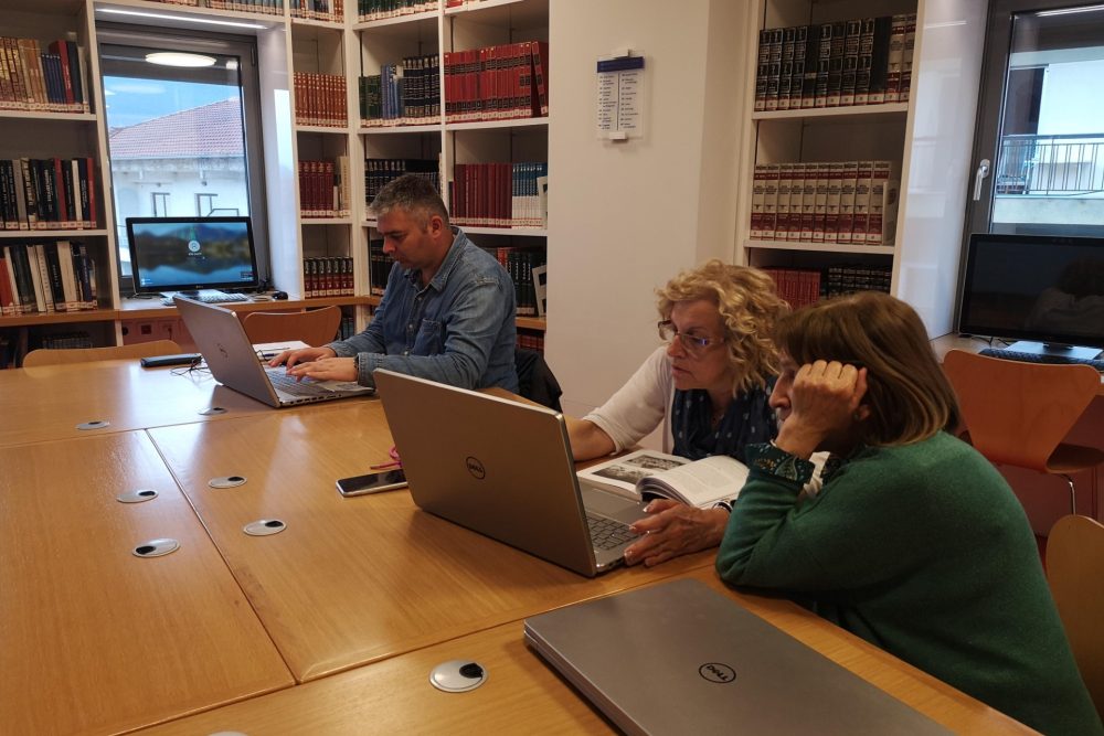 pragmatopoiithike to ergastirio employtismoy tis bikipaideia sti bibliothiki 2