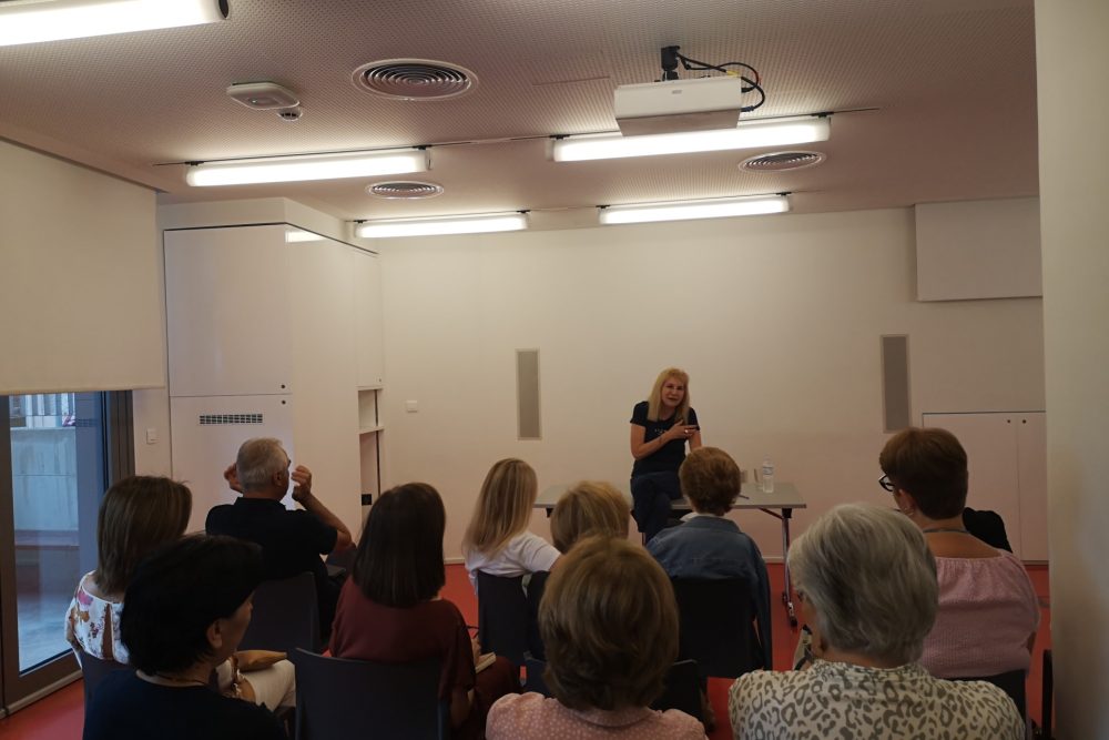 magepse to koino i gnosti syggrafeas soti triantafylloy sti paroysiasi toy biblioy tis 2023 06 12 1